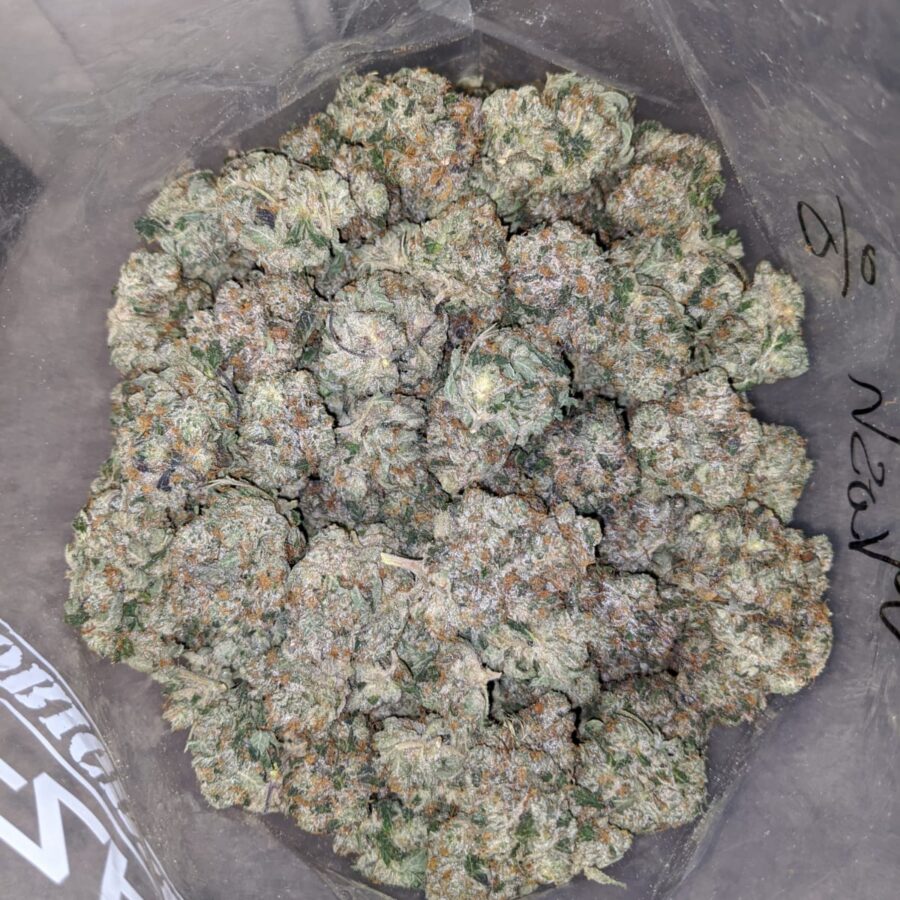 WHITE KUSH 4 1 I White Kush 25.22% THC