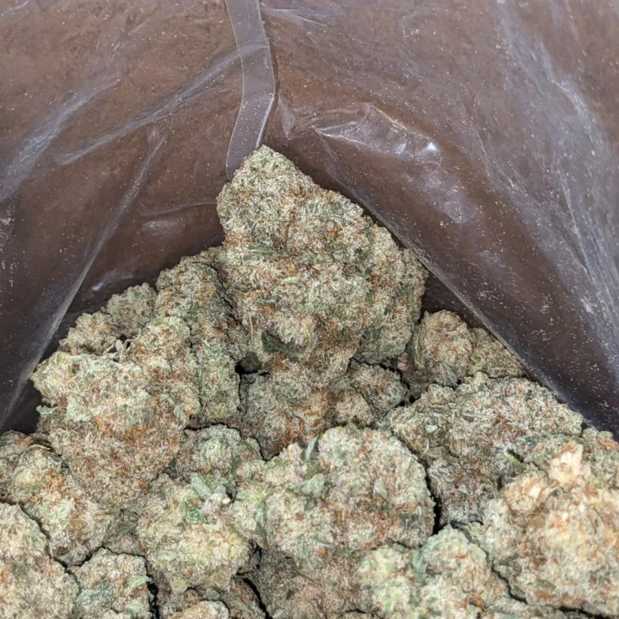 Alternative view of Cookies And Cream